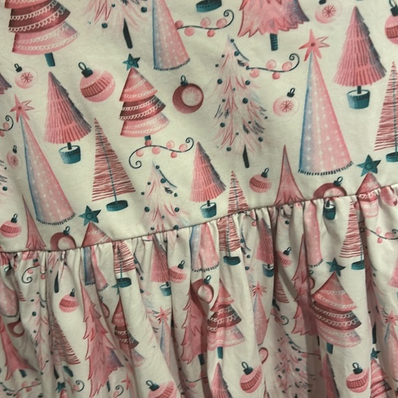 Bella & Omi Girls size 8 Pink Christmas Tree print Tunic & leggings -so adorable - Picture 3 of 8